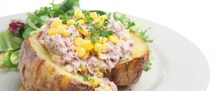 Baked Potato With Sweetcorn & Mayo 