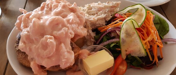 Baked Potato With Prawn Marie Rose & Salad 